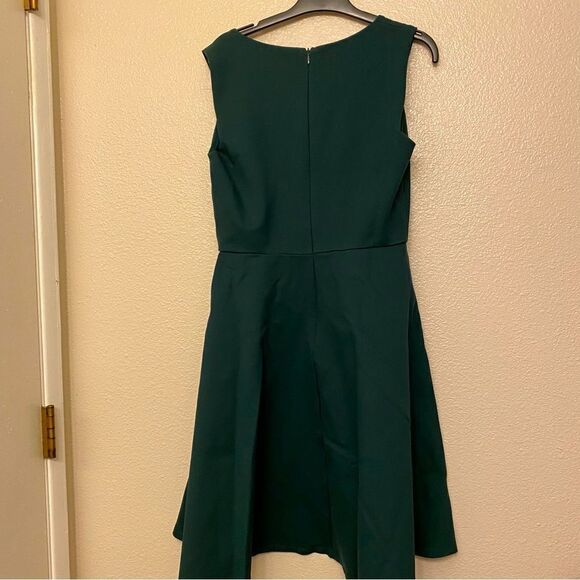 Lulu's Hello World Dress Kelly emerald Green Midi romantic Sleeveless V-Neck M - Picture 3 of 10